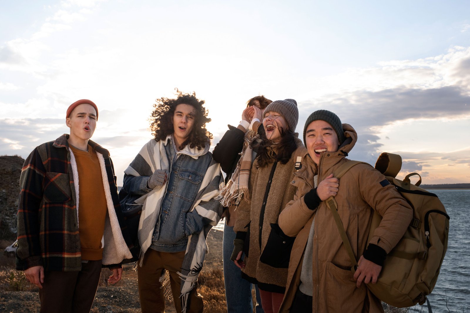 Services 9876 Scaled